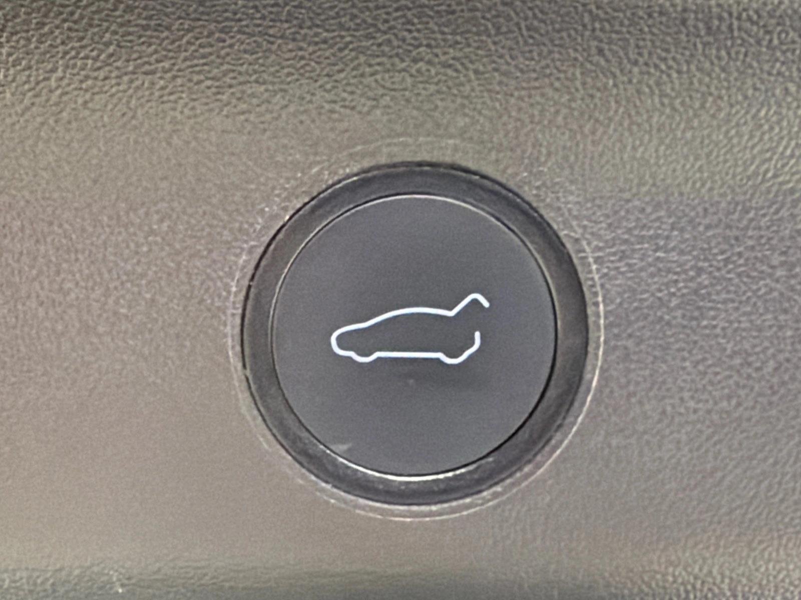 Used 2020 Blue Tesla Long Range image 22