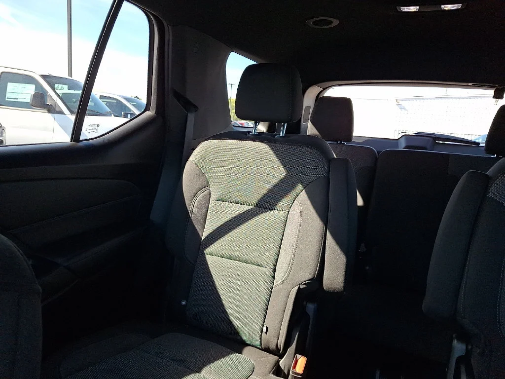 Used 2023 White Chevrolet LT image 19