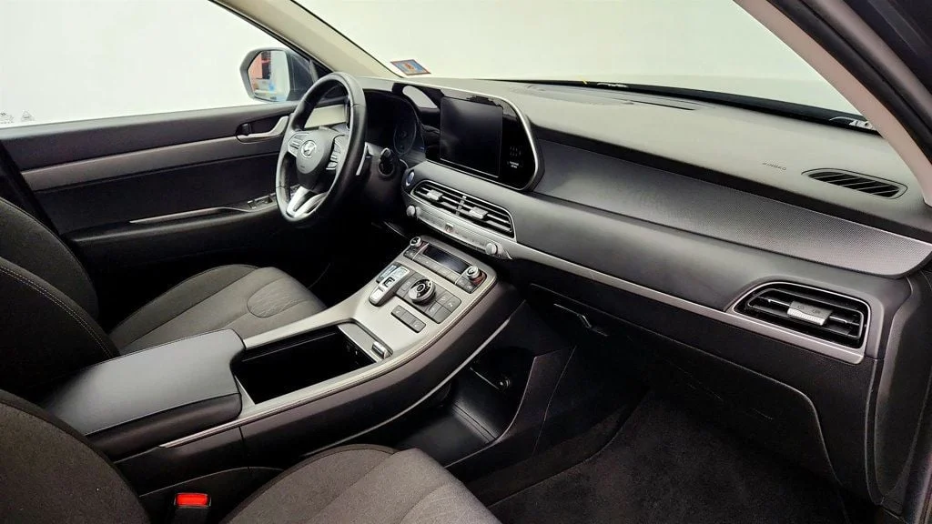 Used 2020 Steel Graphite Hyundai SEL AWD w/ Convenience Pkg, Sunroof & 8-Person Seating image 26