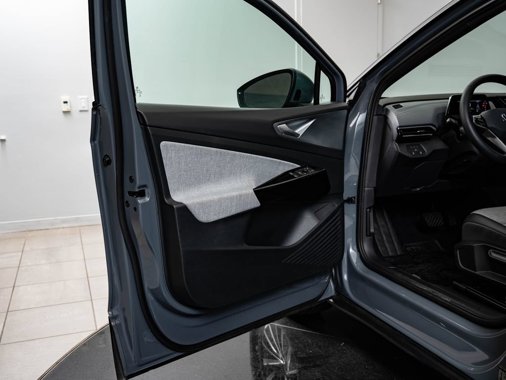 Used 2024 Pure Gray Volkswagen Standard image 23