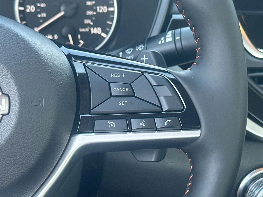 Used 2025 Gray Nissan 2.5 SR image 25