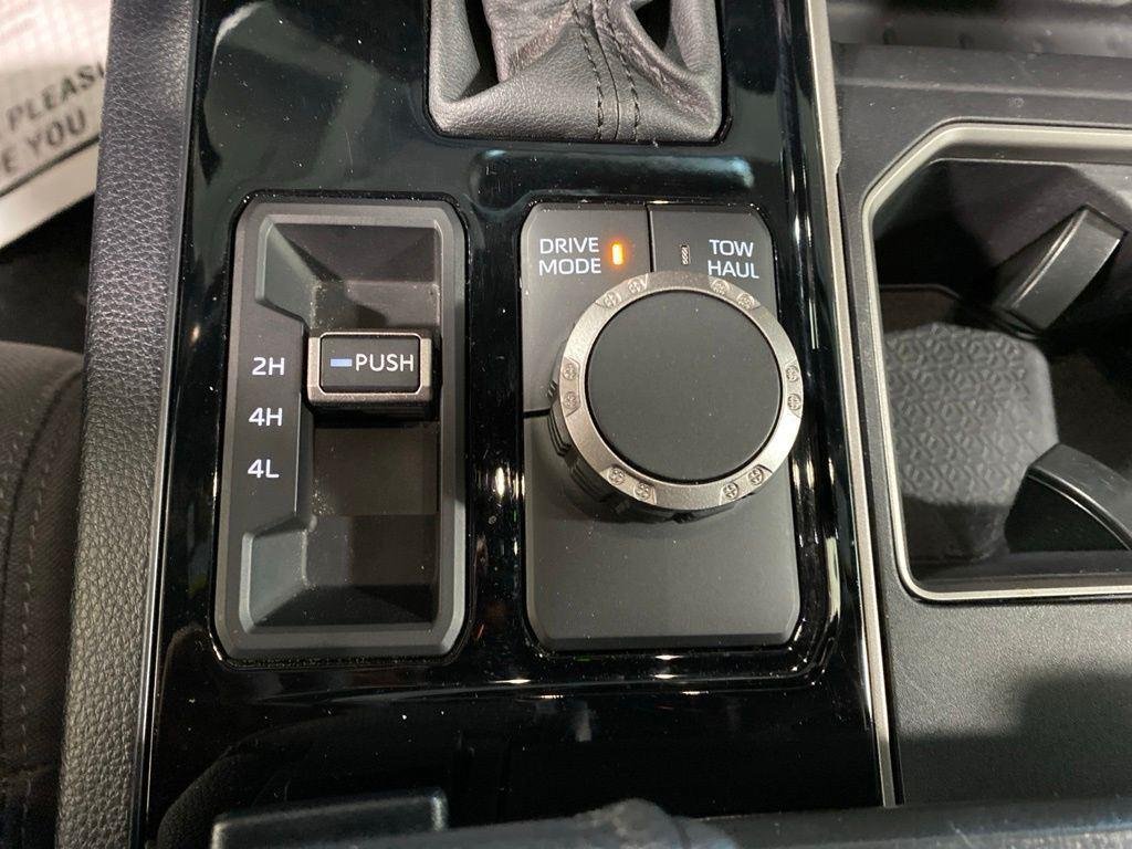 Used 2025 Ice Toyota SR5 image 23