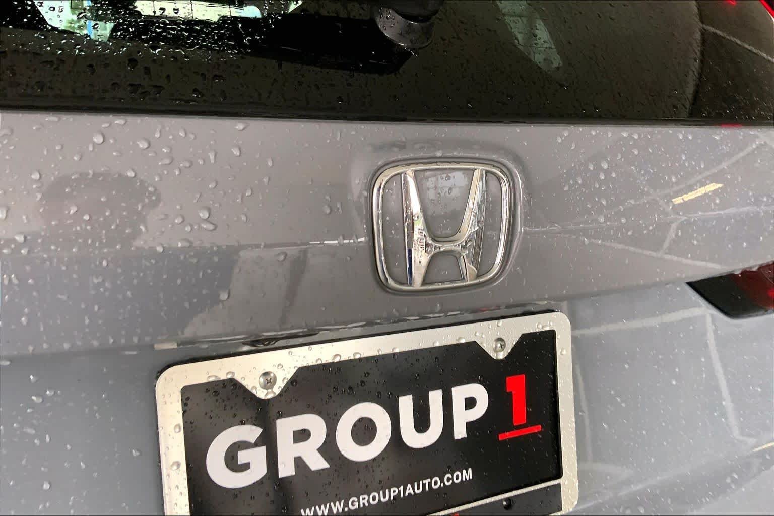 Used 2025 Urban Gray Pearl Honda LX image 10
