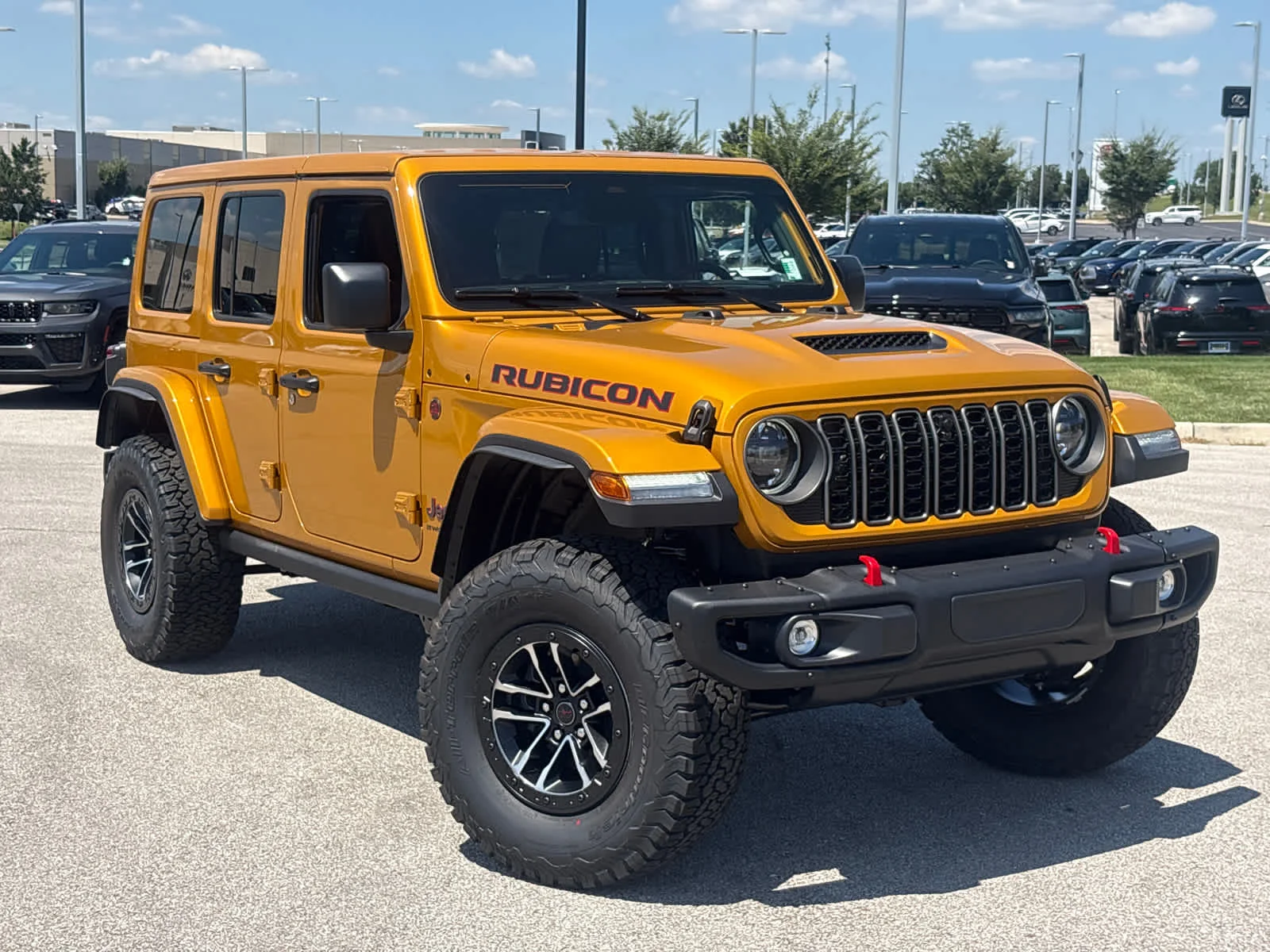 New 2026 Goldilocks Exterior Paint Jeep Rubicon X image 2