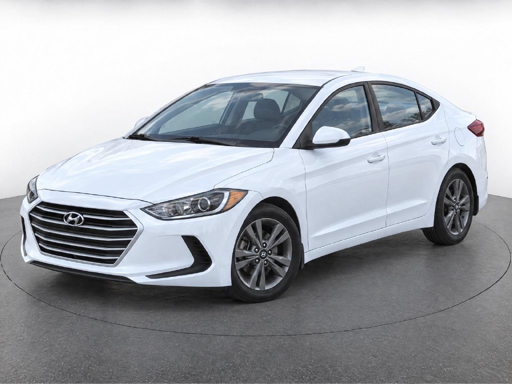 Used 2018 White Hyundai SEL image 30