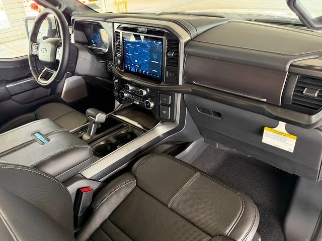 New 2026 White Ford Platinum image 9