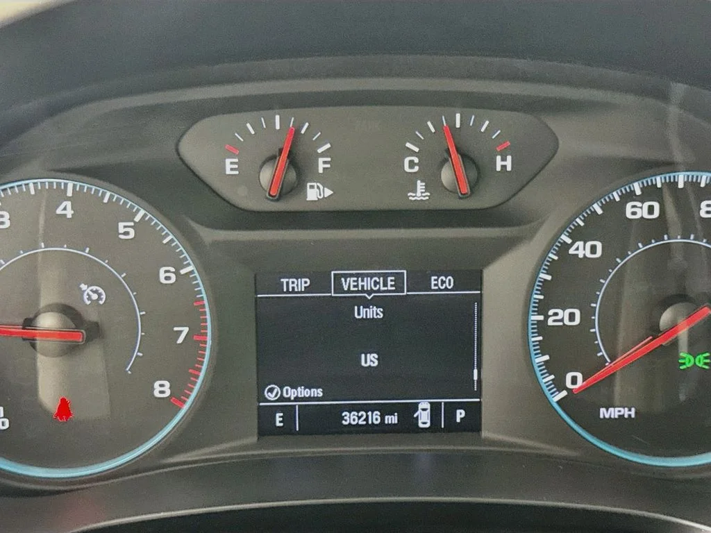 Used 2025 Gray Chevrolet LT image 15