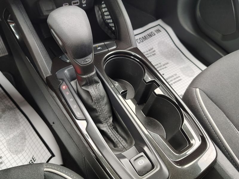 Used 2023 Gray Chevrolet LT image 33