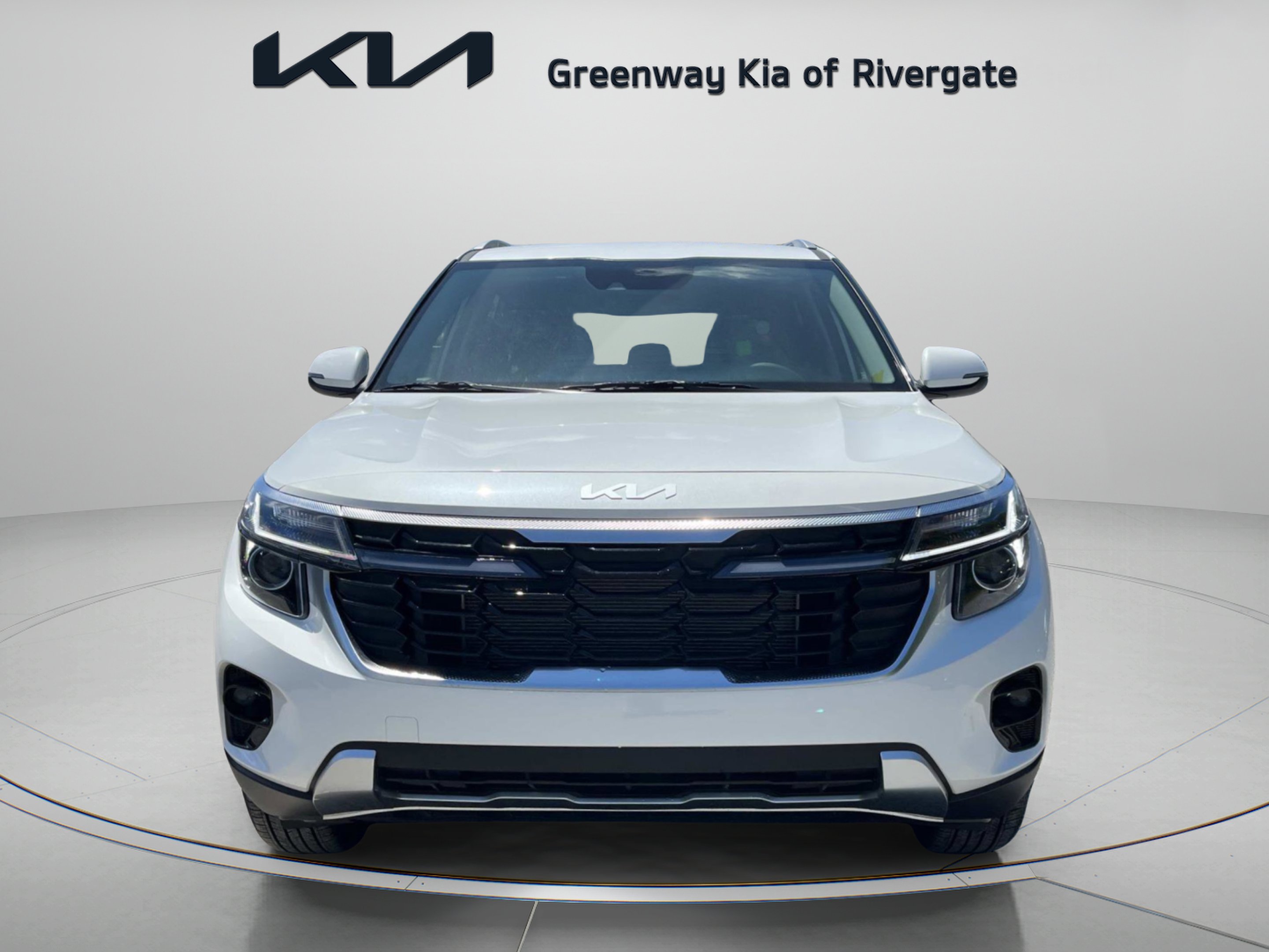 New 2026 Snow White Pearl Kia S image 2