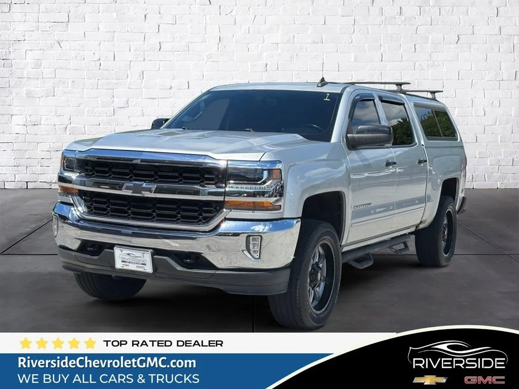 2017 Chevrolet Silverado 1500 LT 4X4 Crew Cab Short Box's photo