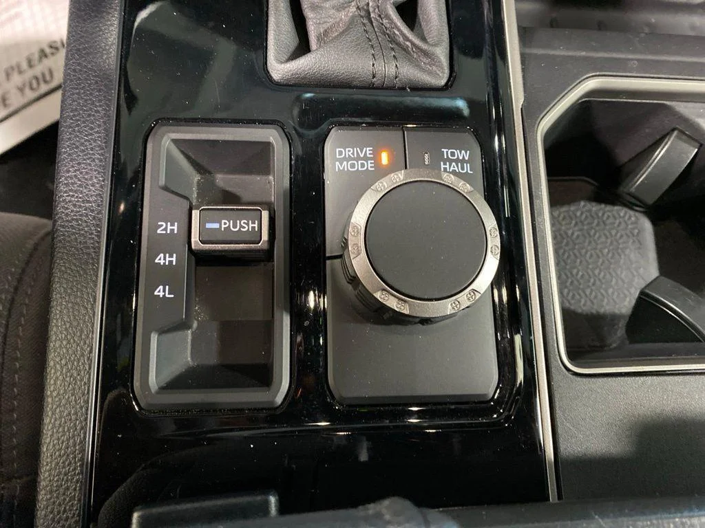 Used 2025 Ice Toyota SR5 image 23