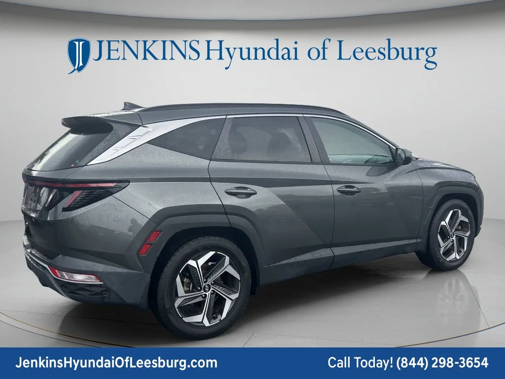 Used 2023 Gray Hyundai SEL image 5