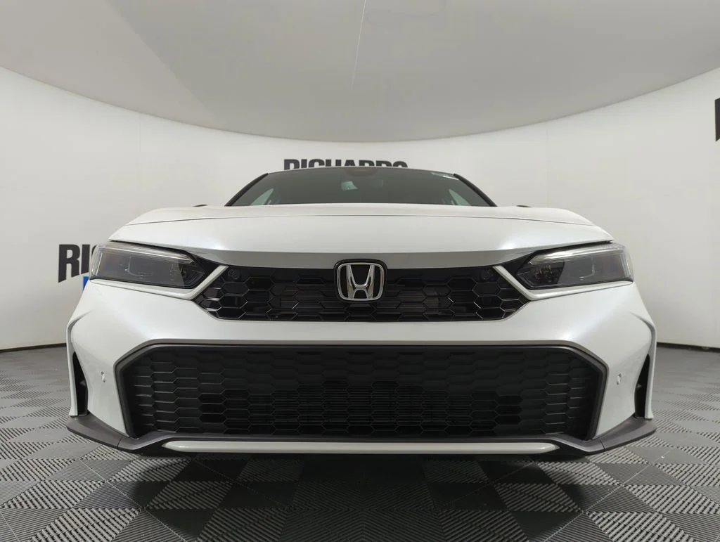 2026 Honda Civic Hatchback Sport Touring - Photo 8