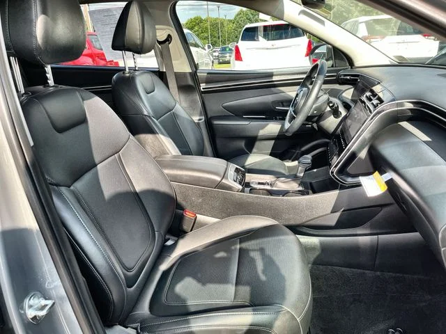 Used 2024 Gray Hyundai SEL image 28