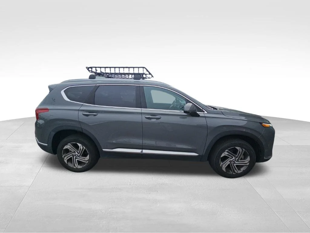 Used 2022 Gray Hyundai SEL image 5