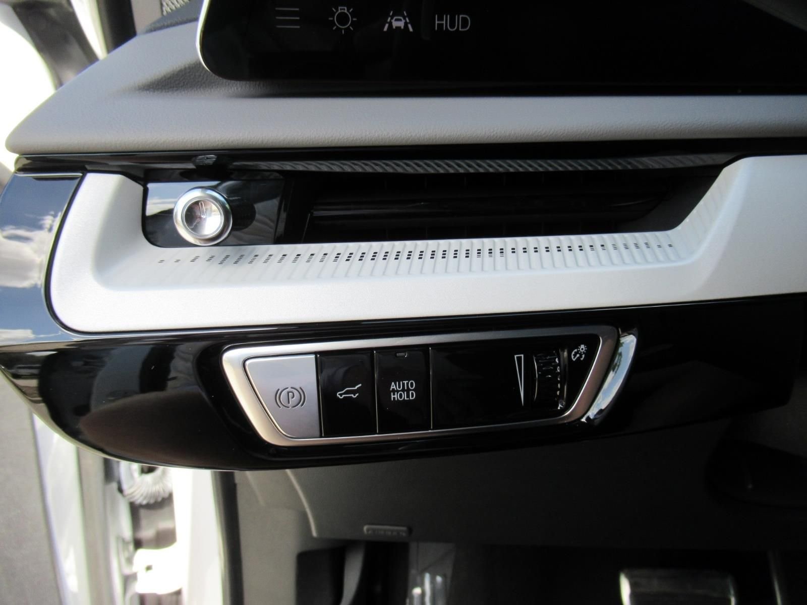 Used 2025 White Cadillac Luxury 2 image 23
