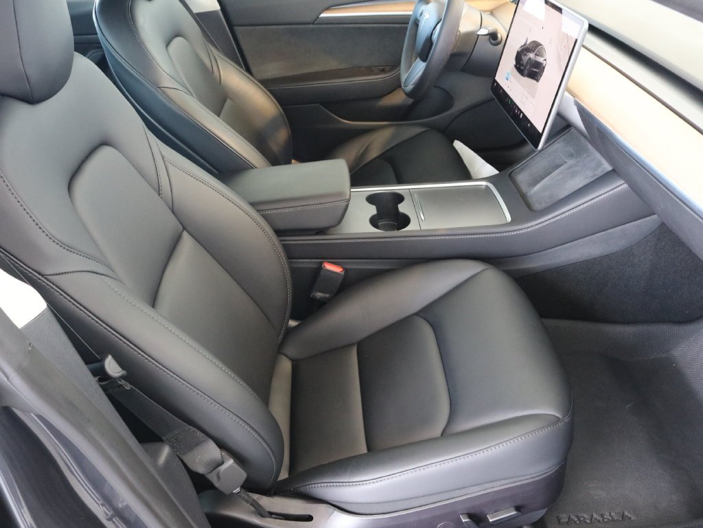 Used 2022 Silver Tesla Long Range image 39
