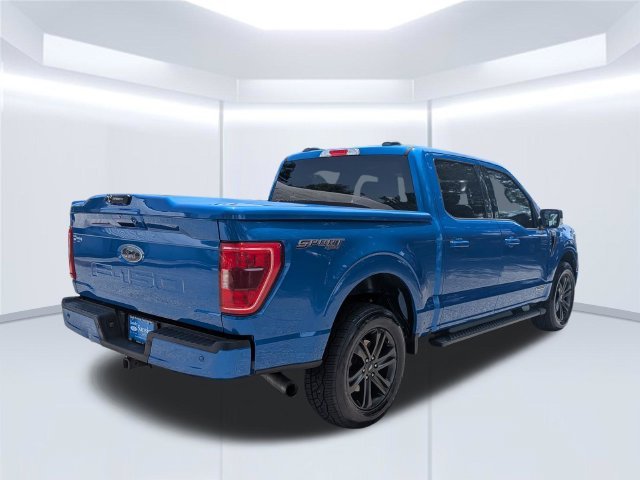 Used 2021 Blue Ford XLT image 6