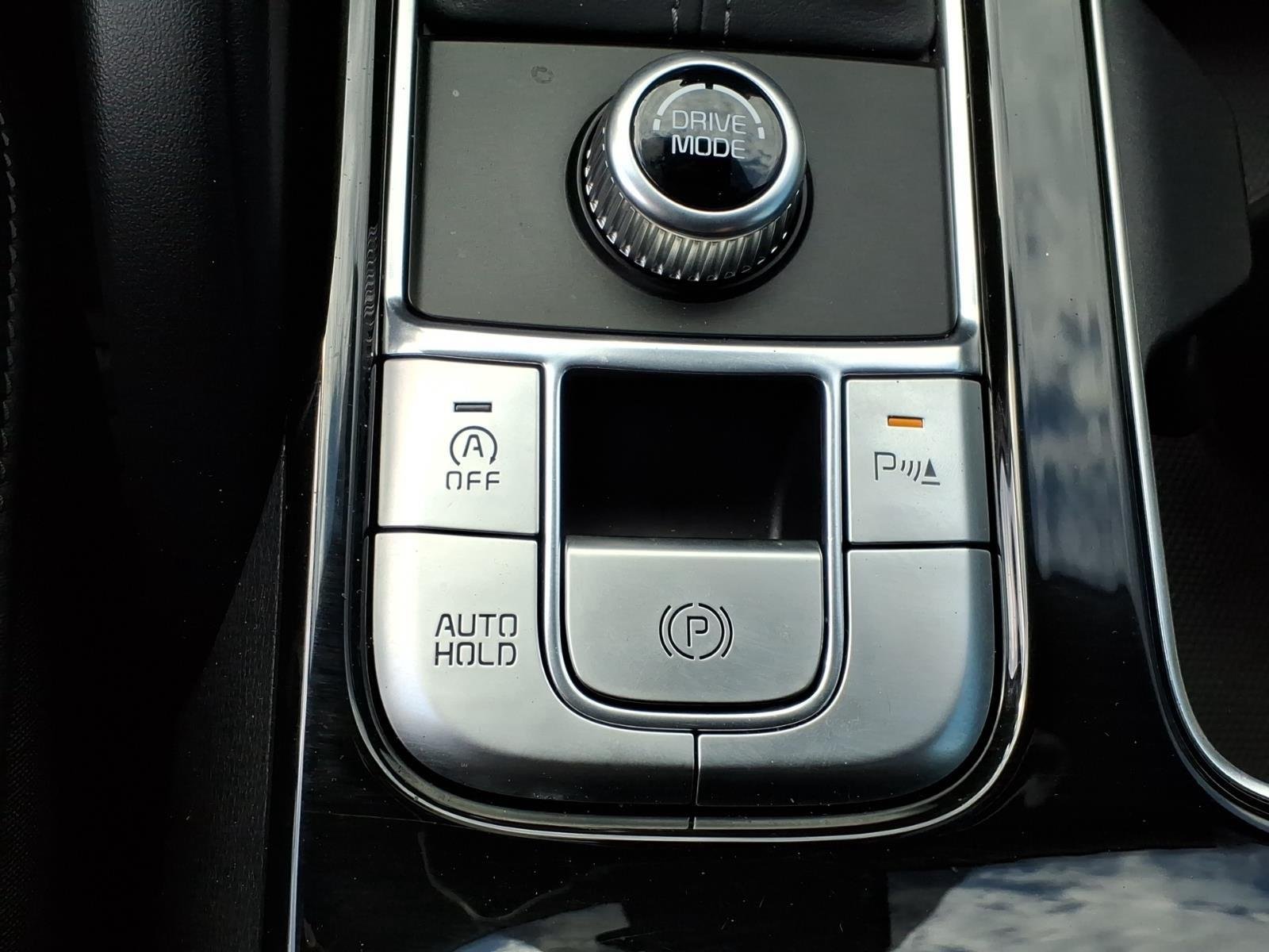 Used 2023  KIA S image 7