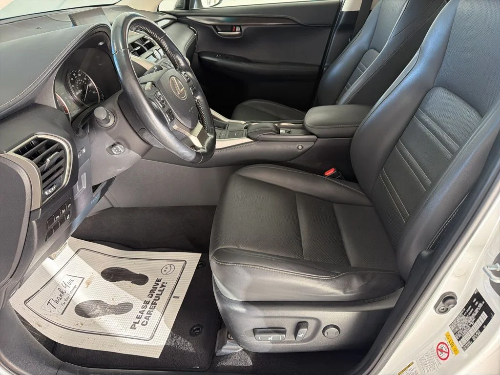 Used 2017 White Lexus 200t image 8