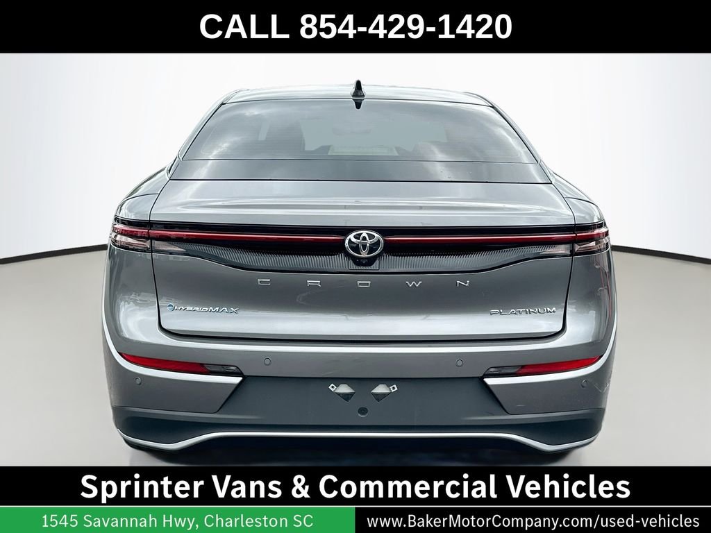 Used 2025  Toyota Platinum image 10