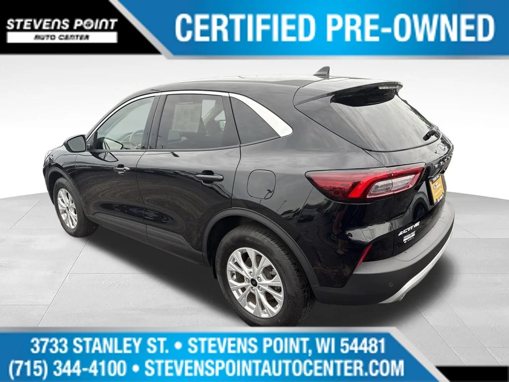 Used 2023 Agate Black Metallic Ford Active image 4