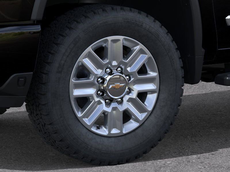 New 2026 Black Chevrolet High Country image 9