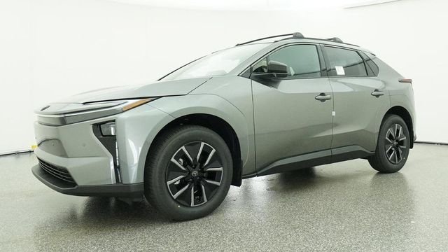 New 2026 Heavy Metal Toyota XLE image 3