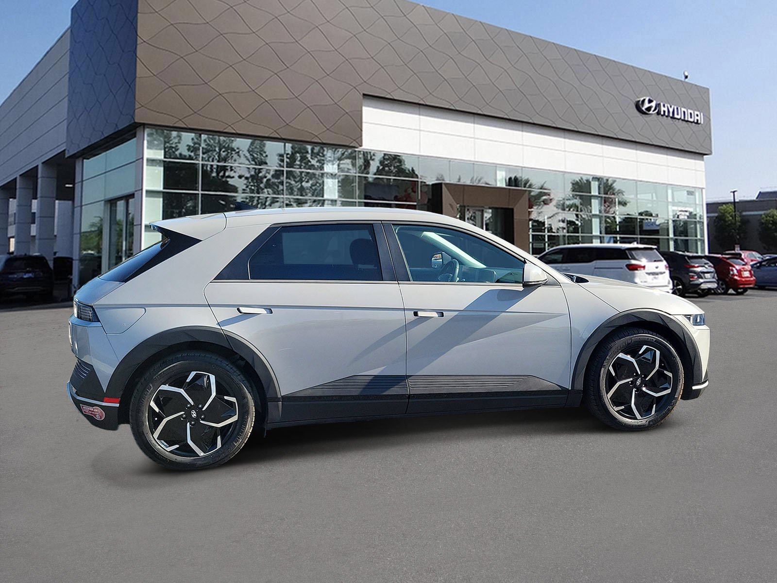 Certified 2024 Hyundai IONIQ 5 SEL with VIN KM8KN4DE8RU285832 for sale in Cerritos, CA