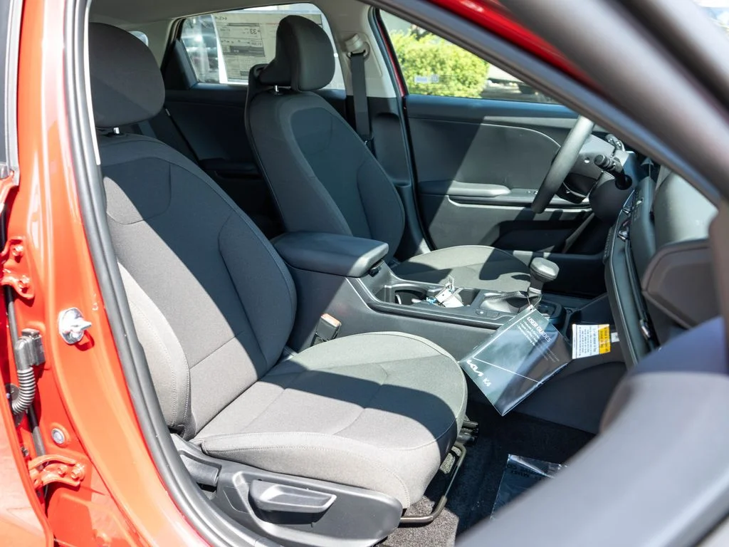 New 2026 Currant Red Kia LXS image 9