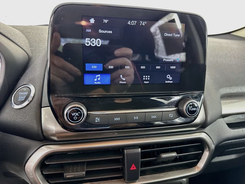 Used 2018 White Ford SE image 18