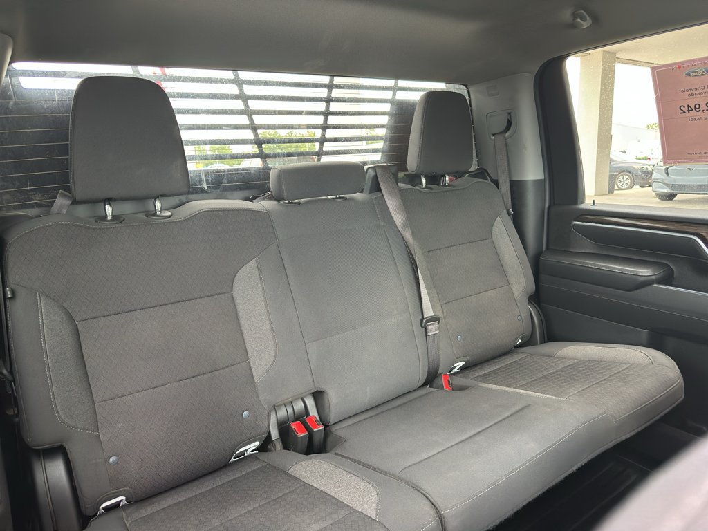 Used 2025 Summit White Chevrolet LT image 34