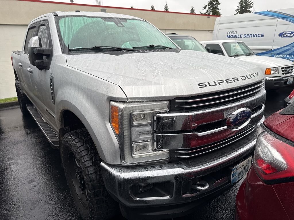 2017 Ford F-350 Super Duty Lariat