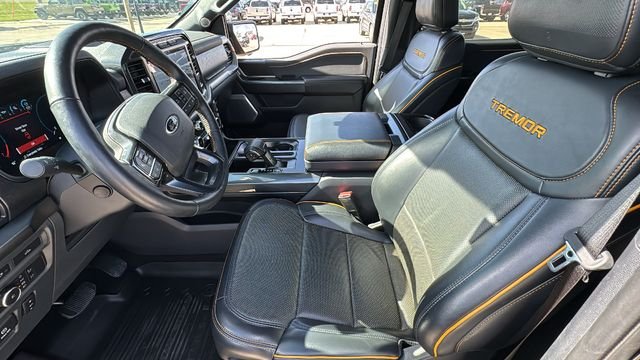 Used 2022 Blue Ford Tremor image 18