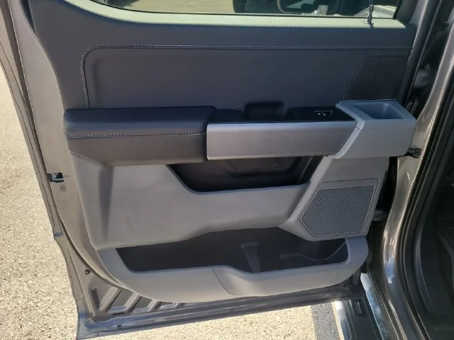 Used 2025 Gray Ford XLT image 11