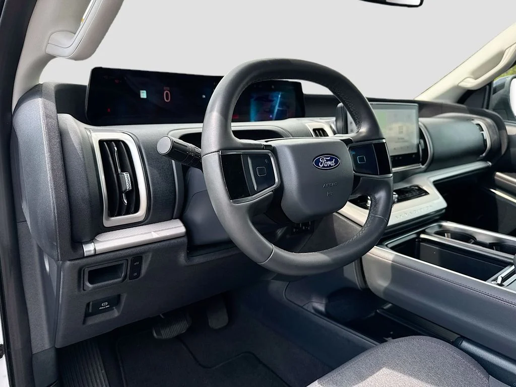 Certified Used 2025 White Ford Active image 9
