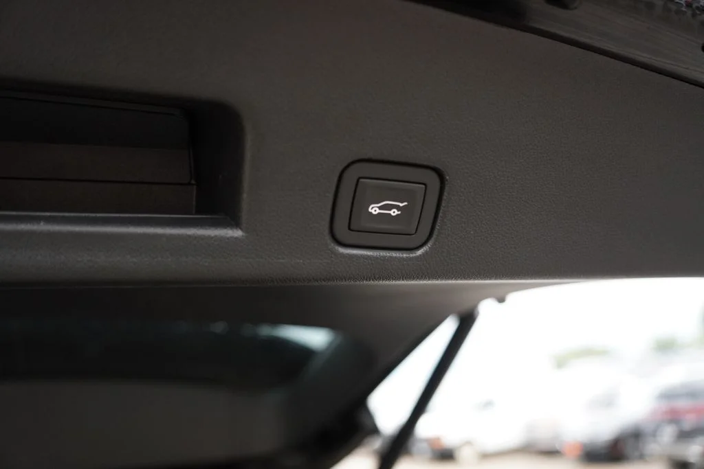 Used 2024 Mosaic Black Metallic Chevrolet RS image 24