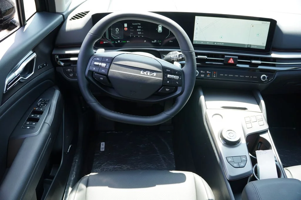 New 2027 Fusion Black Kia SX-Prestige image 15