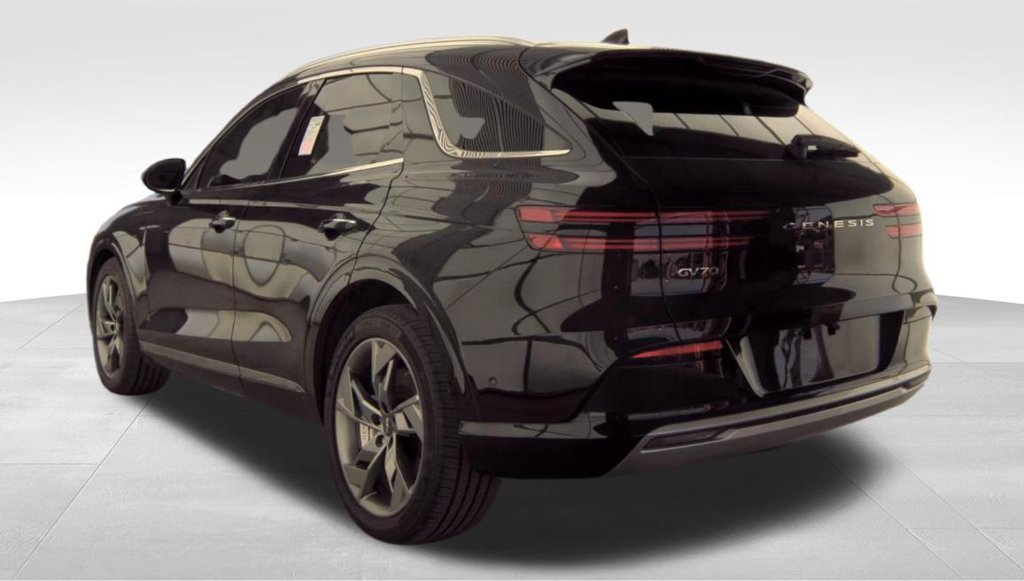 Used 2024 Black Genesis Prestige image 9
