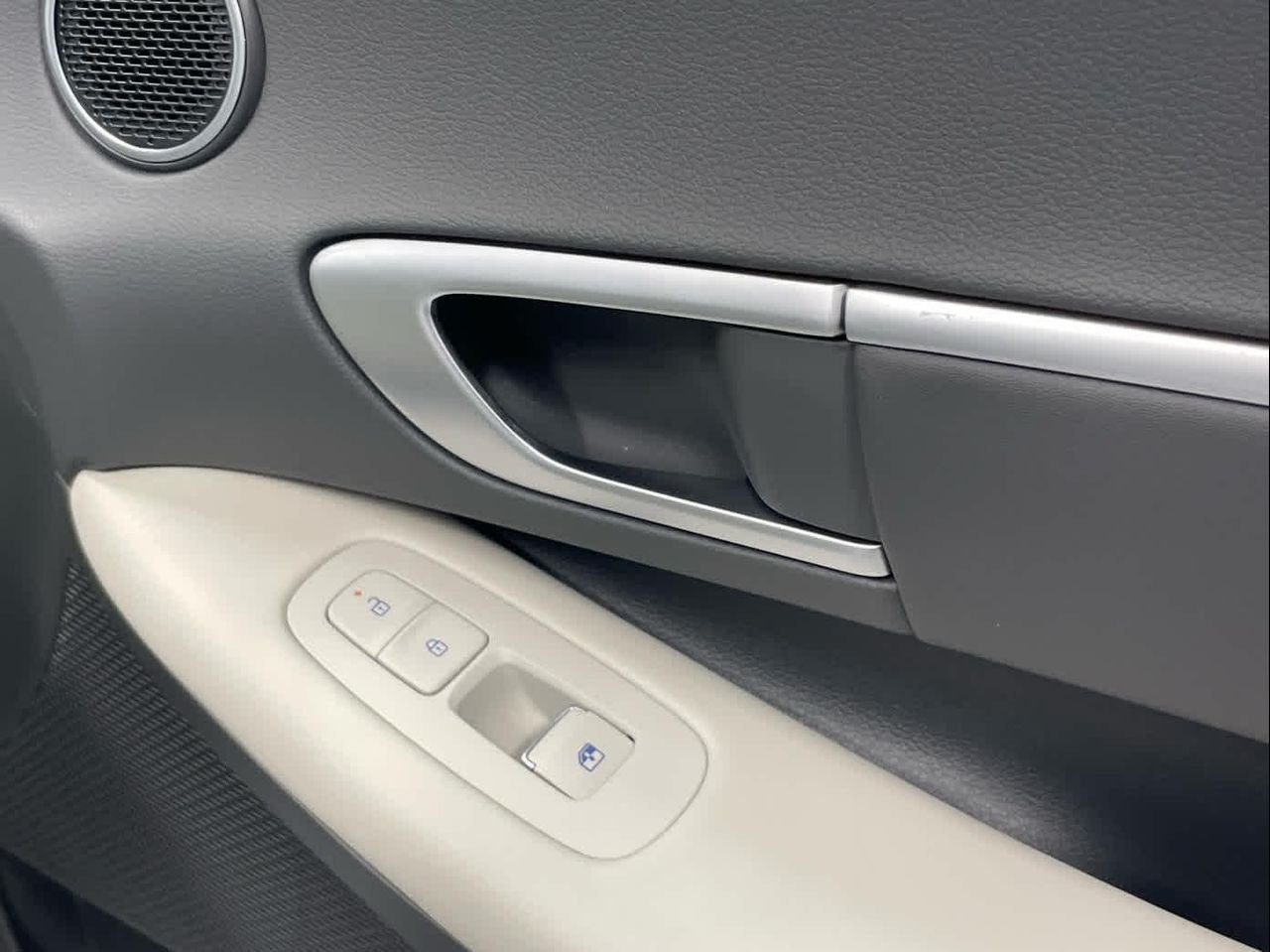 2026 Hyundai Sonata SEL - Photo 40