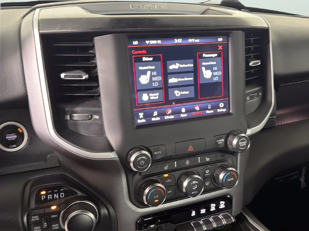 Used 2021  Ram Big Horn image 23