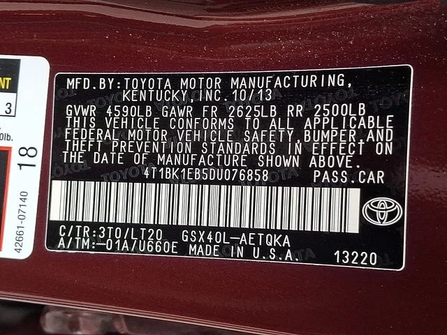 Used 2013 Red Toyota XLE Touring image 29