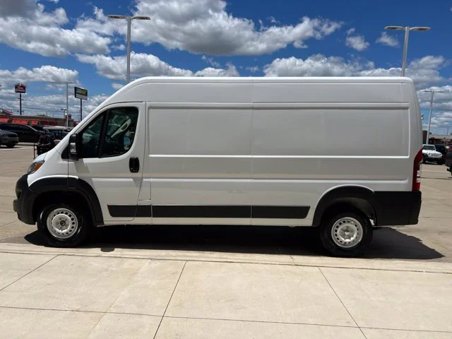 Used 2025 White Ram High Roof image 6