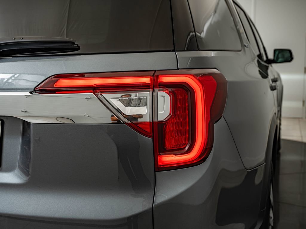 Used 2020 Satin Steel Metallic GMC SLT image 15