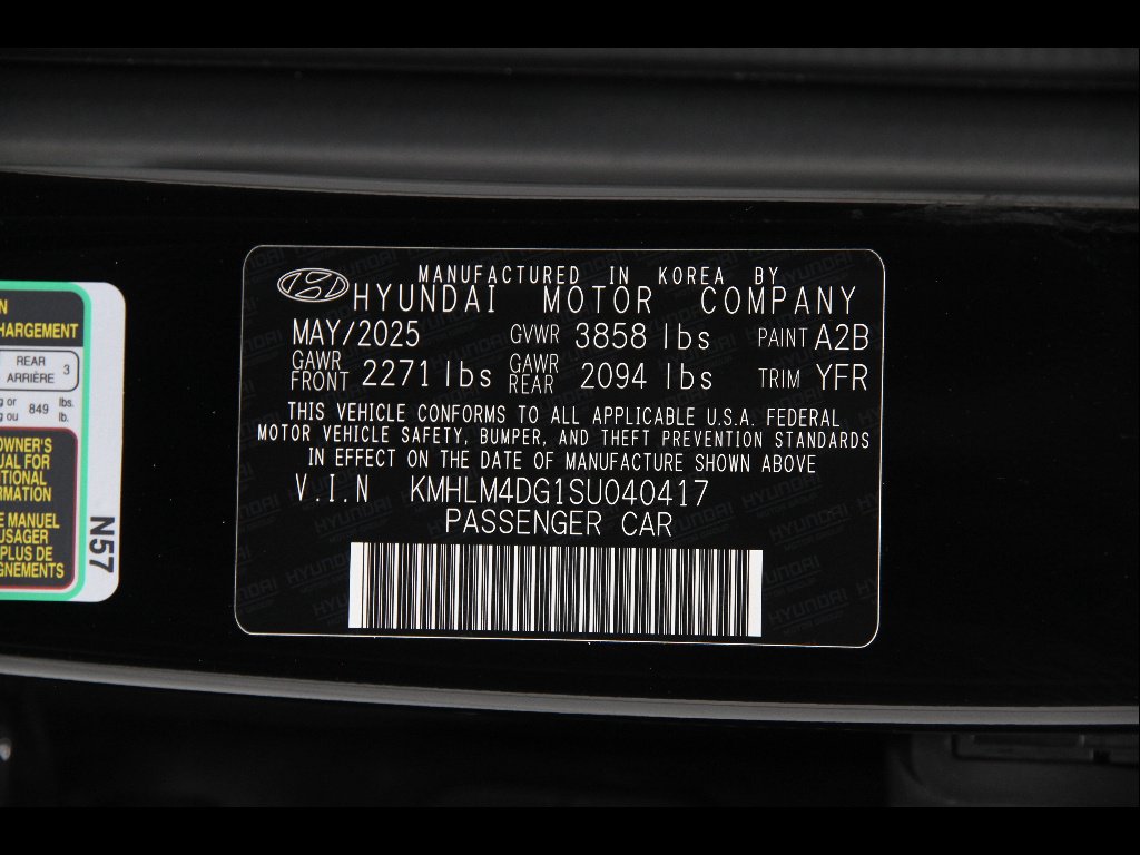 Certified Used 2025 Abyss Black Pearl Hyundai SEL Sport image 21