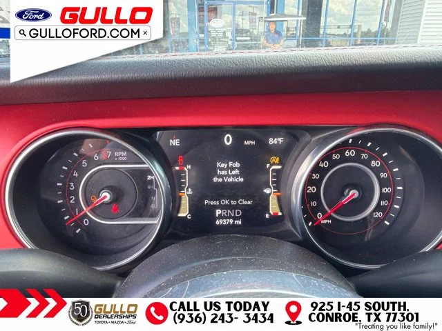 Used 2020 Bright White Clearcoat Jeep Rubicon image 14