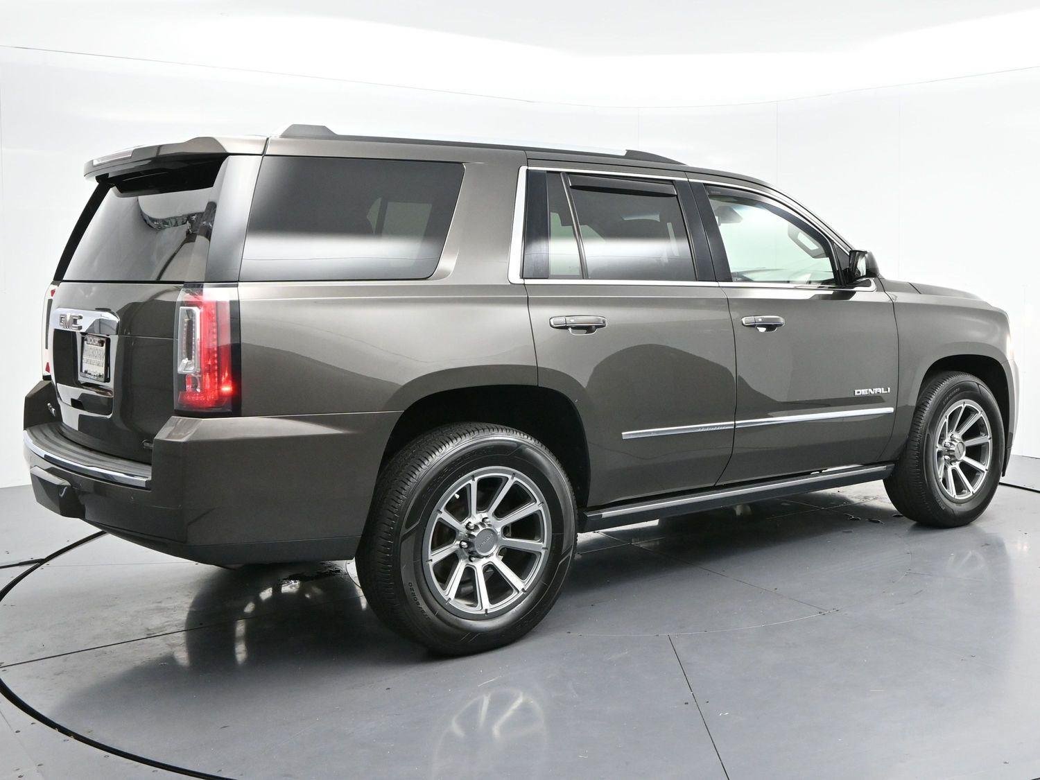 Used 2019 Smokey Quartz Metallic GMC Denali image 7