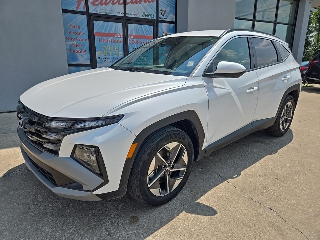 Used 2025 Hyundai Tucson SEL with VIN 3KMJB3DE6SE011033 for sale in Kansas City