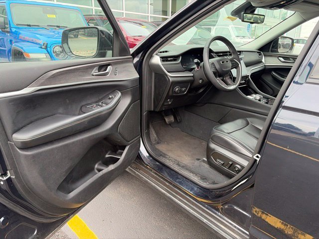 Certified Used 2023 Black Jeep Limited image 7