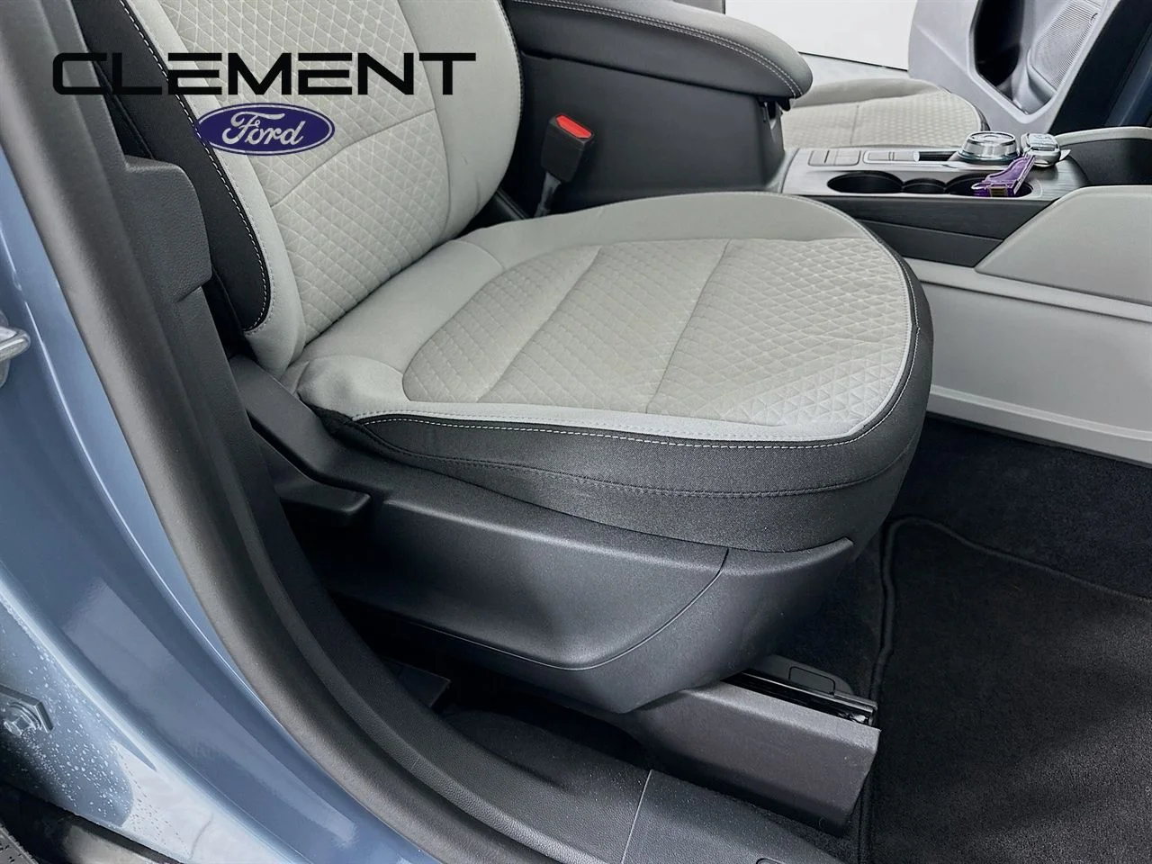 New 2026 Vapor Blue Metallic Ford Active® image 29